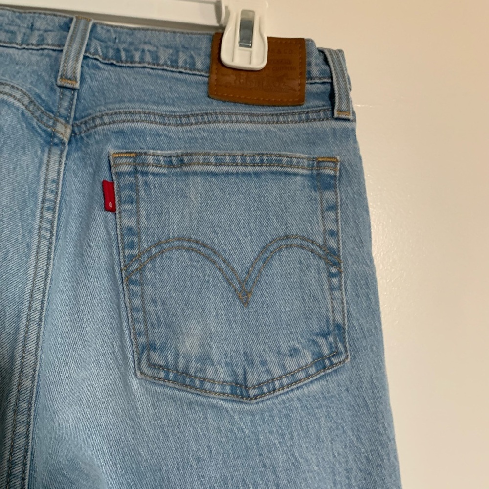 Levi’s Wedgie Straight Jeans